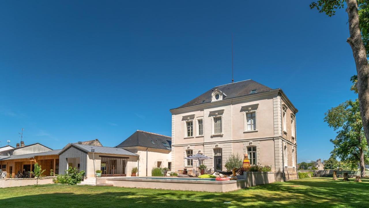 Appartement Du Chateau De La Caillerie Avoine Exterior foto